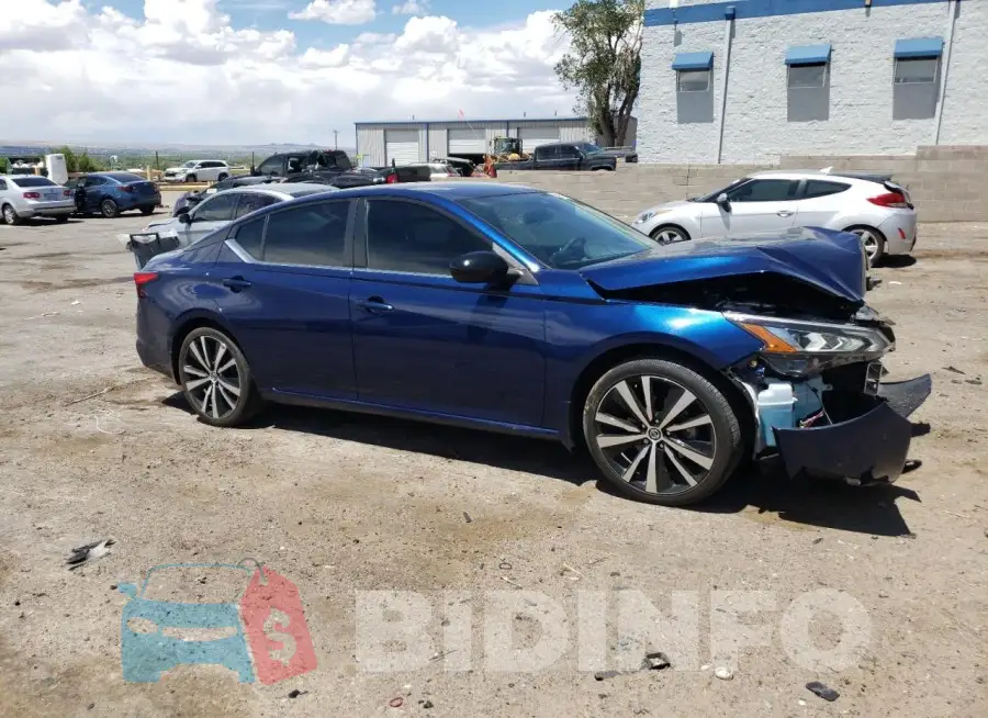 1N4BL4CV5LC223089 Photo# 4