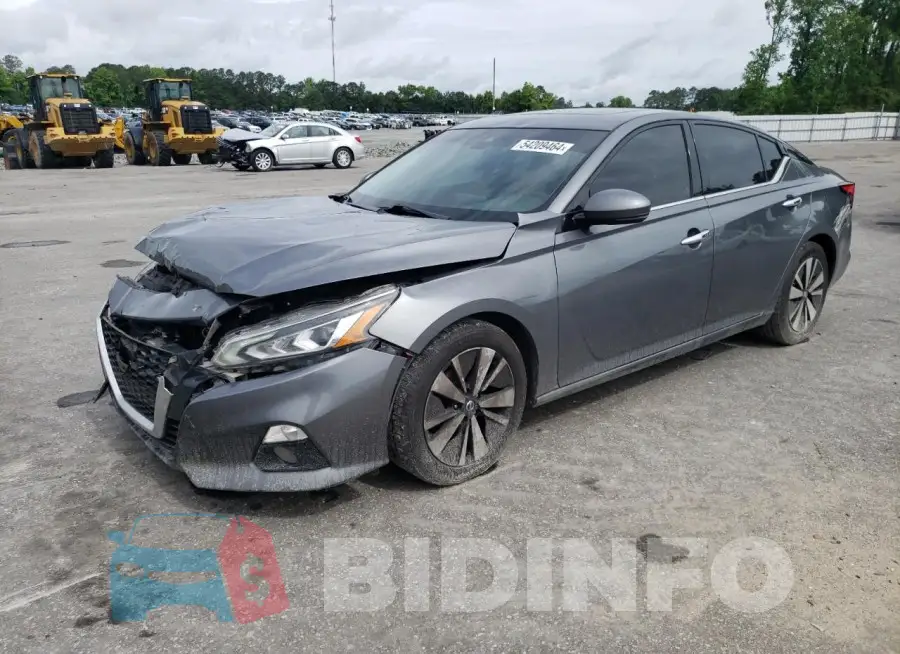 1N4BL4EV9LC150242 Photo# 1