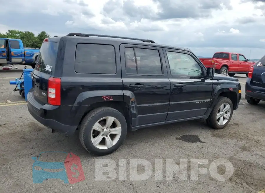 1C4NJRFB8FD176733 Photo# 3