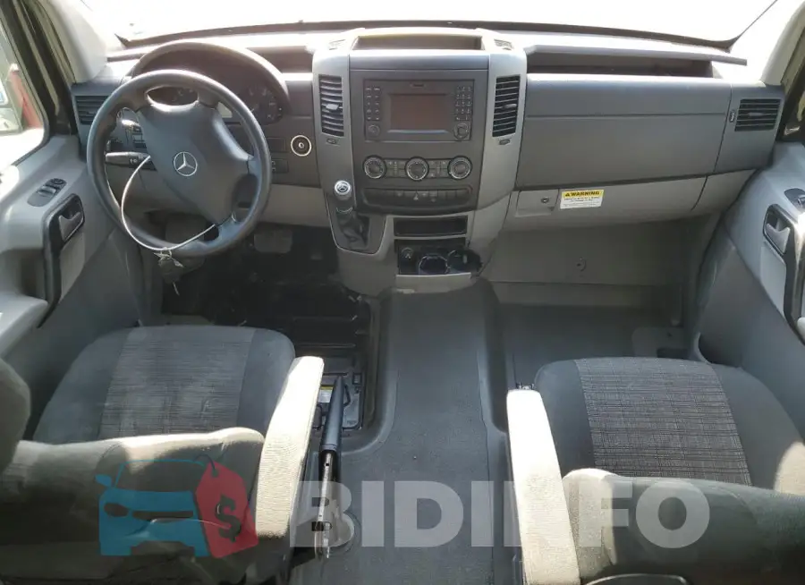 8BRPE7CD6GE129282 Photo# 8