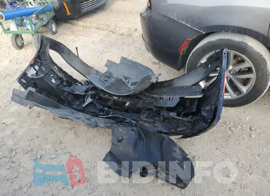 2C3CDXHG6FH817087 Photo# 12