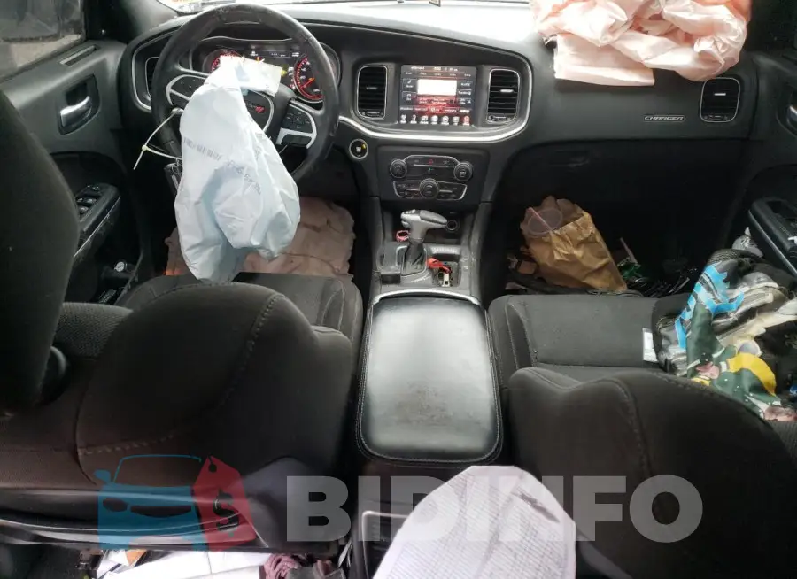 2C3CDXHG7HH652377 Photo# 8
