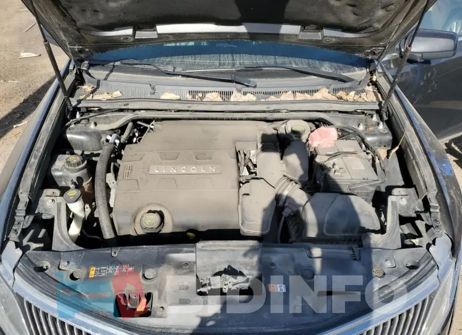 1LNHL9DK4FG604169 Photo# 11