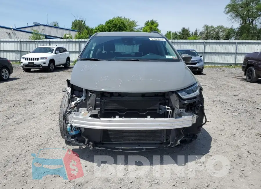 2C4RC3BG7NR161839 Photo# 5