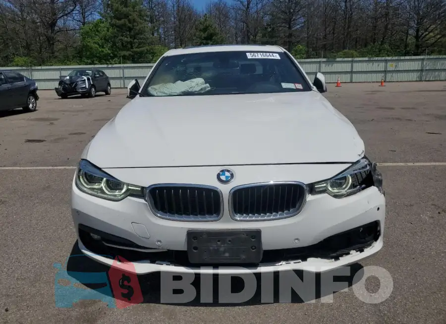 WBA8E3G5XGNT79154 Photo# 5