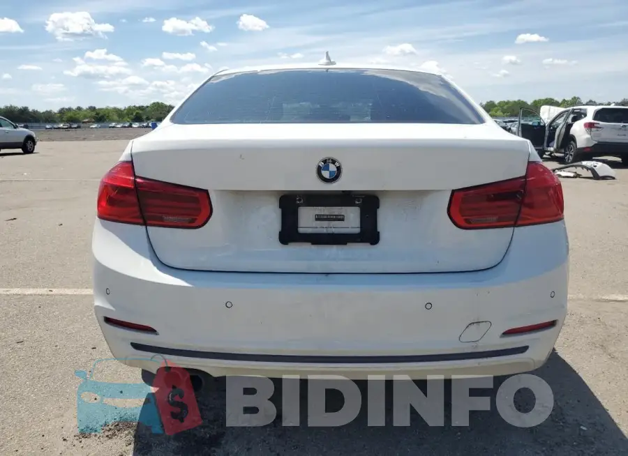 WBA8E3G5XGNT79154 Photo# 6