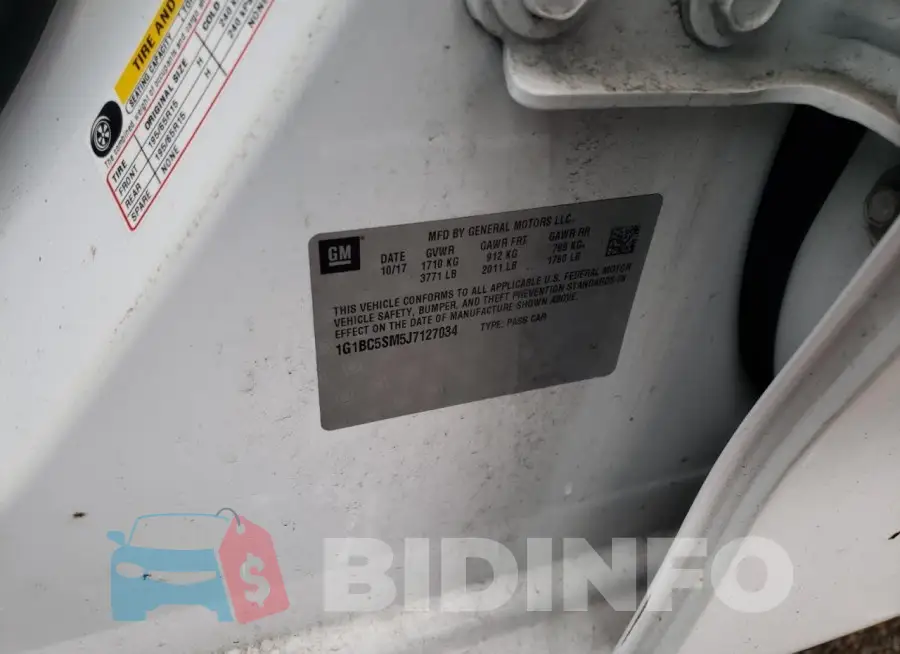1G1BC5SM5J7127034 Photo# 12