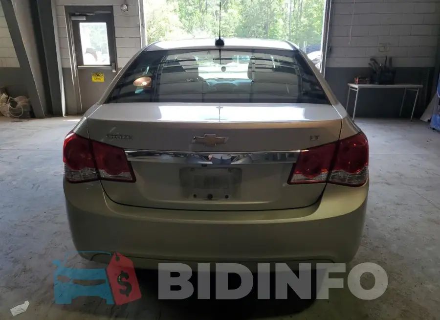 1G1PE5SB3G7190463 Photo# 6