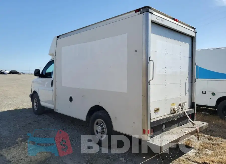 1GB0G2CG3F1201916 Photo# 2
