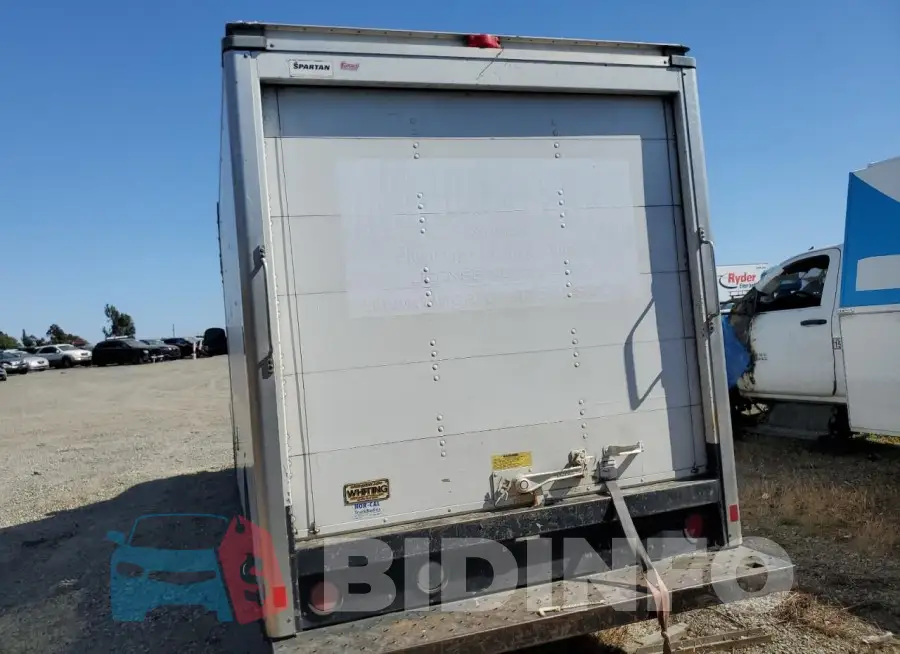 1GB0G2CG3F1201916 Photo# 6