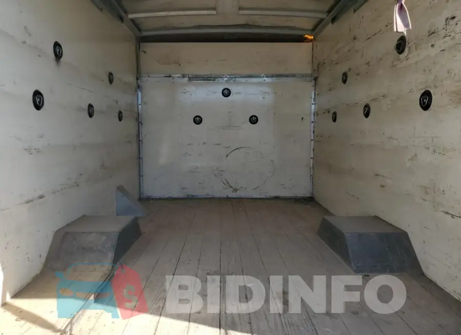 1GB0G2CG3F1201916 Photo# 10