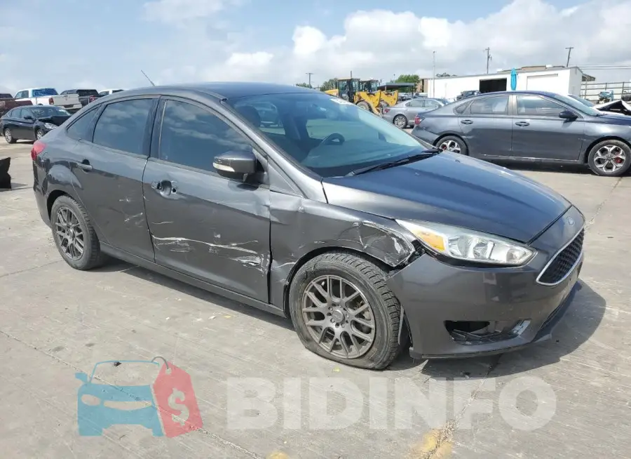 1FADP3F27GL378869 Photo# 4