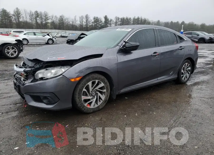 19XFC2F80HE050037 Photo# 1