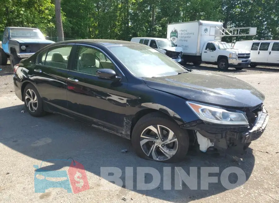 1HGCR2F37HA170752 Photo# 4