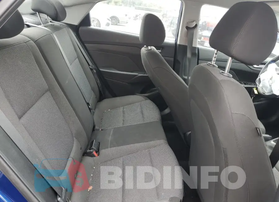 3KPC24A67LE106412 Photo# 10