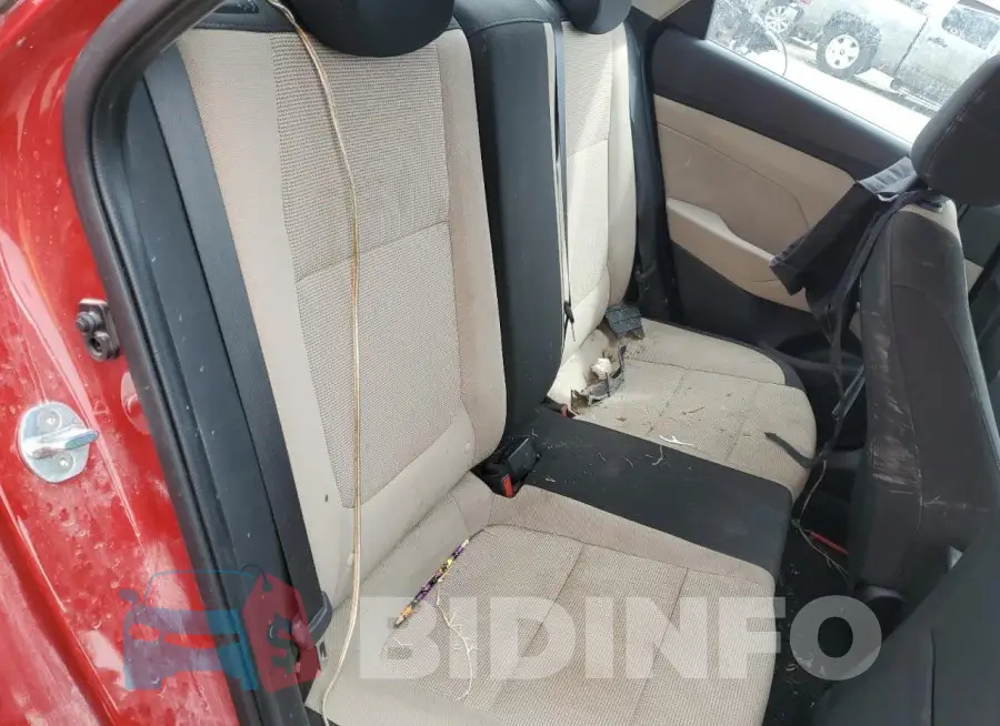 3KPC24A69LE121896 Photo# 10
