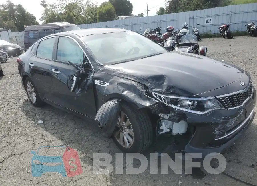 5XXGT4L30JG232827 Photo# 4