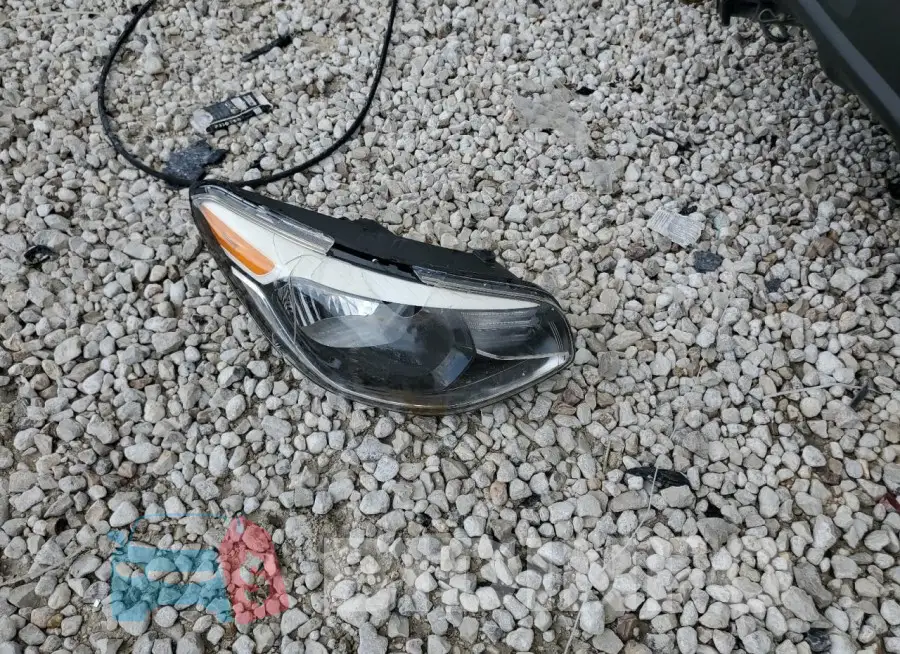 KNDJN2A21K7916679 Photo# 12