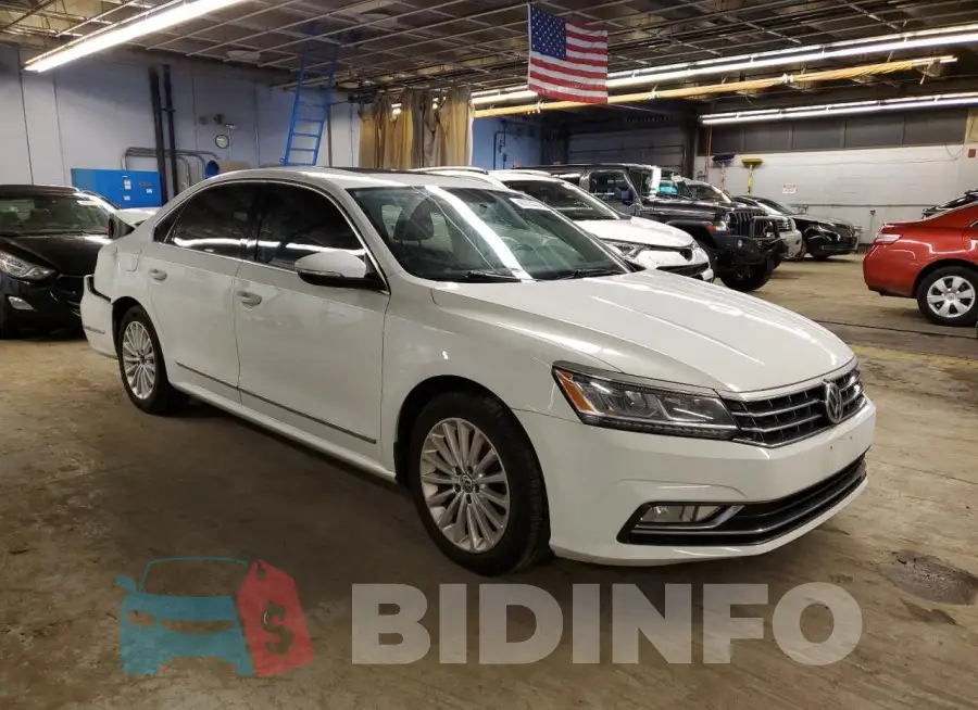 1VWBS7A39GC021875 Photo# 4