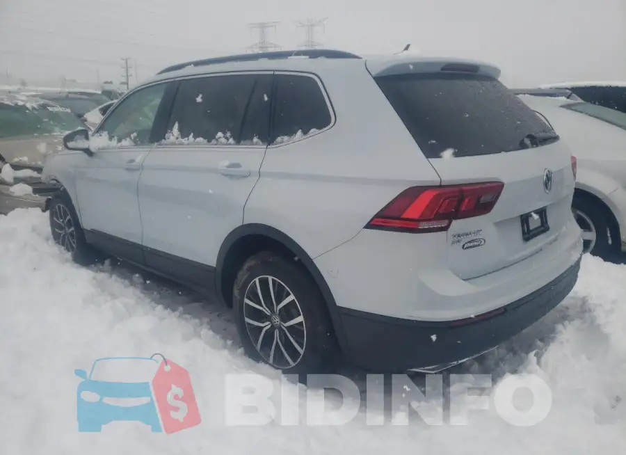 3VV2B7AX8KM009778 Photo# 2