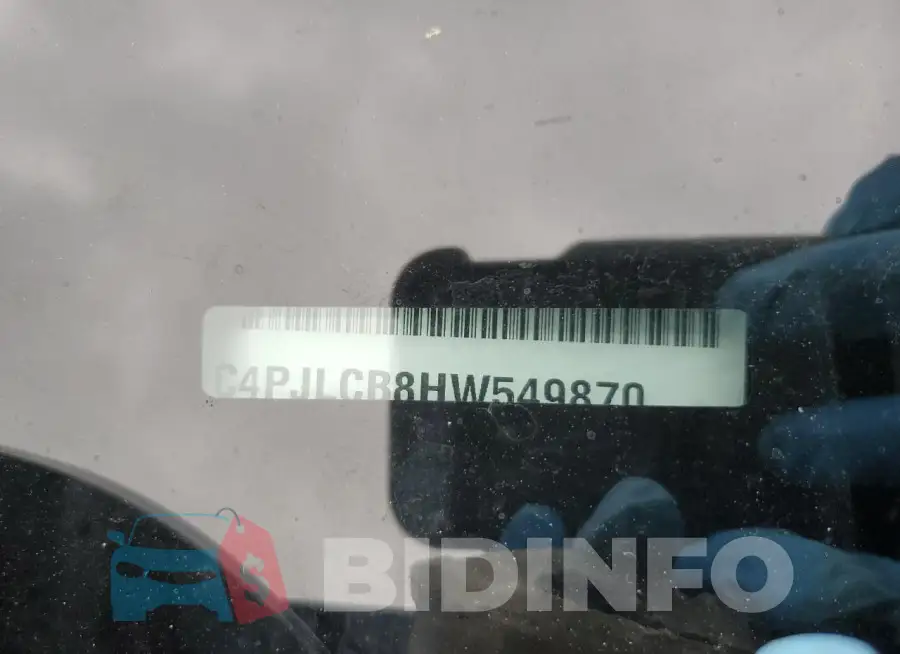 1C4PJLCB8HW549870 Photo# 13