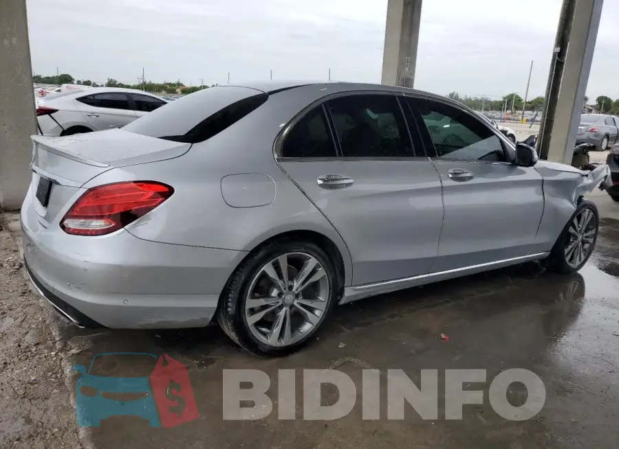 WDDWF4JB5GR152741 Photo# 3