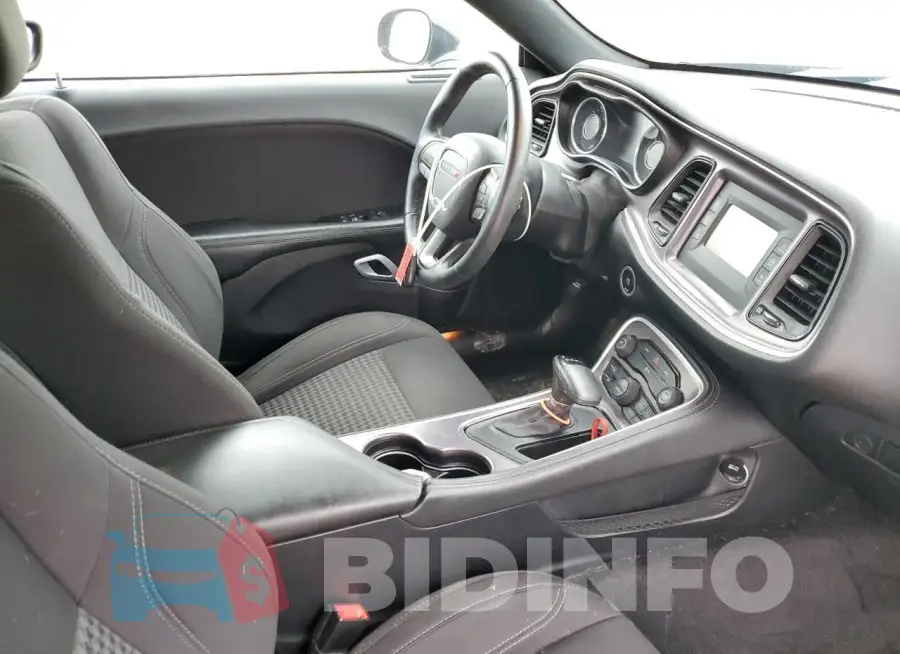 2C3CDZAGXFH740147 Photo# 8