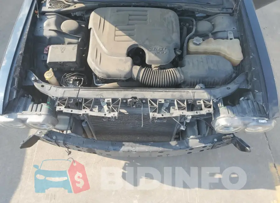 2C3CDZAGXGH225618 Photo# 11
