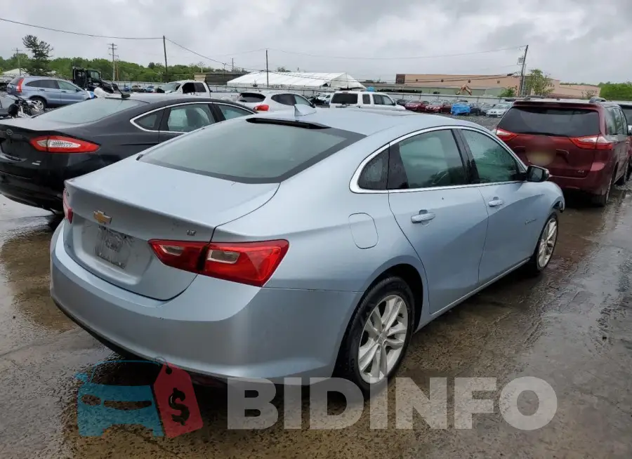 1G1ZD5ST2JF229626 Photo# 3