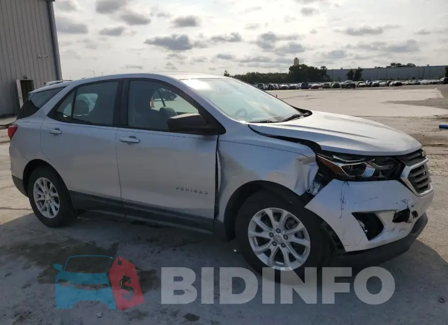 2GNAXHEVXK6142702 Photo# 4
