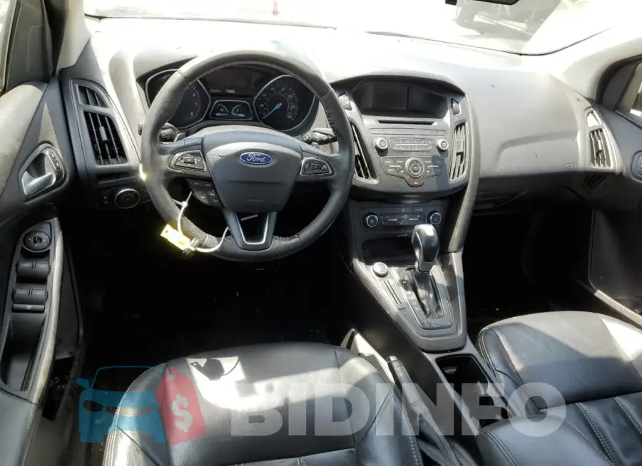 1FADP3K22GL380132 Photo# 8
