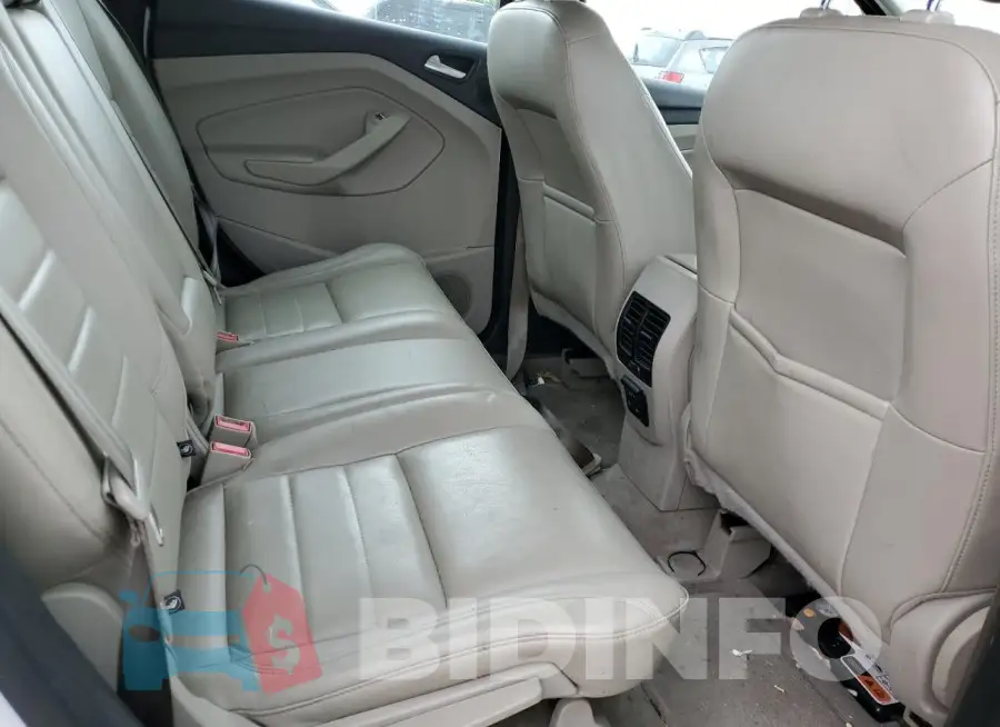 1FADP5CU8FL108064 Photo# 10