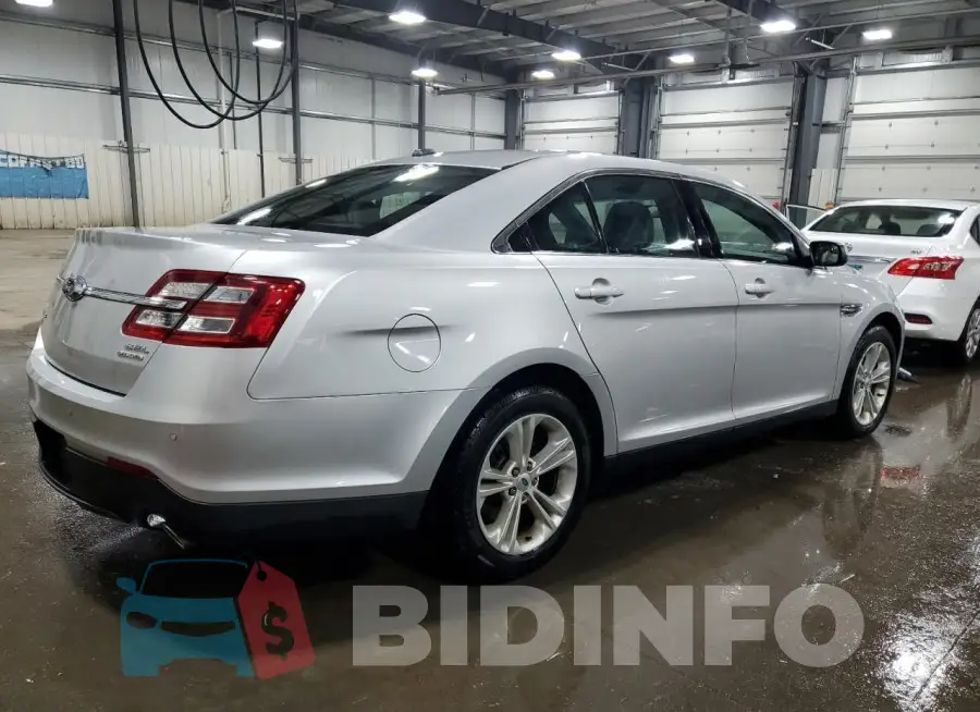1FAHP2E86FG202744 Photo# 3