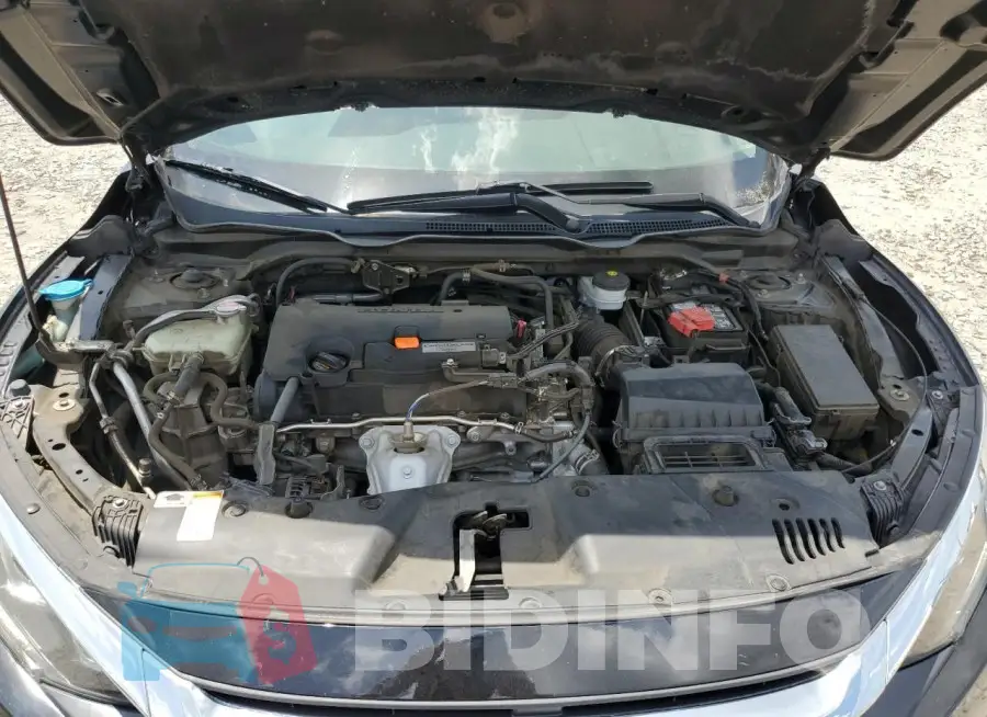 19XFC2F57JE010694 Photo# 11