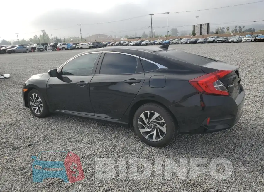 19XFC2F76HE203754 Photo# 2