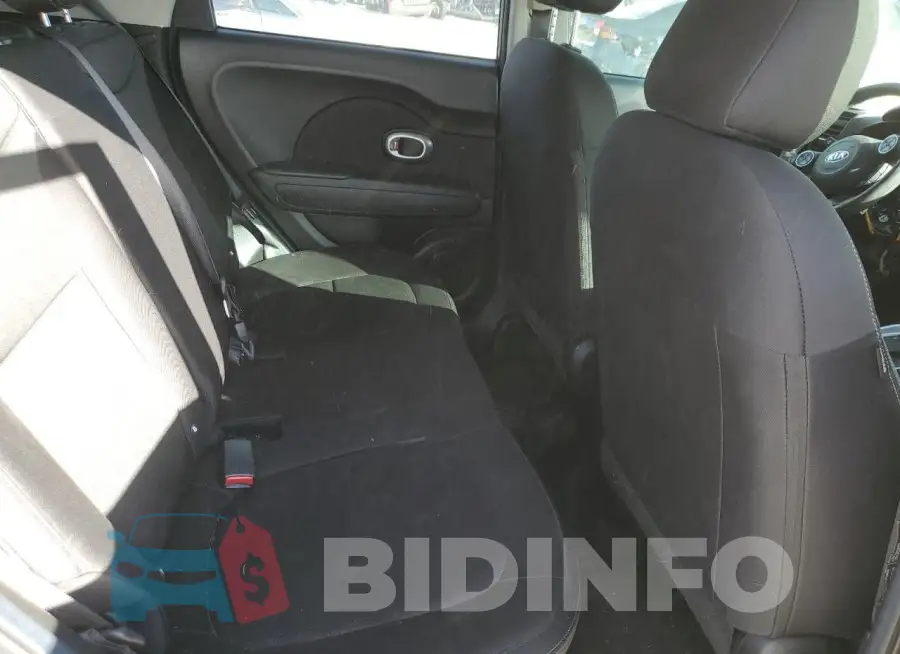 KNDJN2A25G7402891 Photo# 10