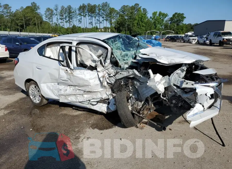 ML32FUFJ7RHF02264 Photo# 4