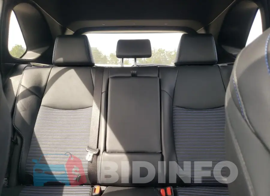 4T3E6RFV6PU108379 Photo# 10