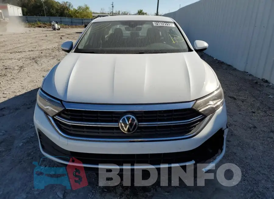 3VW5M7BU5PM023636 Photo# 5
