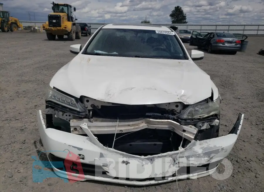 19UUB2F32FA017895 Photo# 5