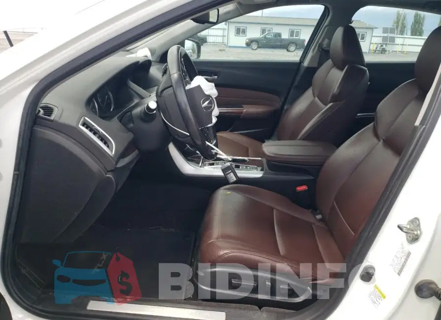 19UUB2F32FA017895 Photo# 7