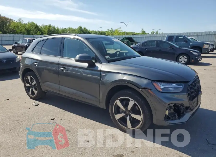 WA1EAAFY0P2117138 Photo# 4
