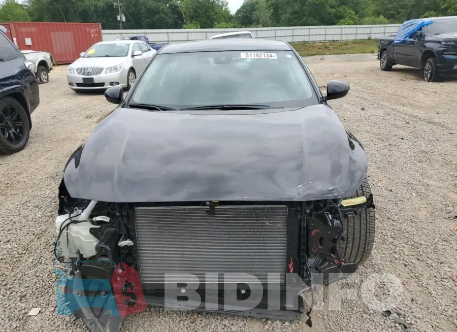 1N4BL4CV1NN350672 Photo# 5