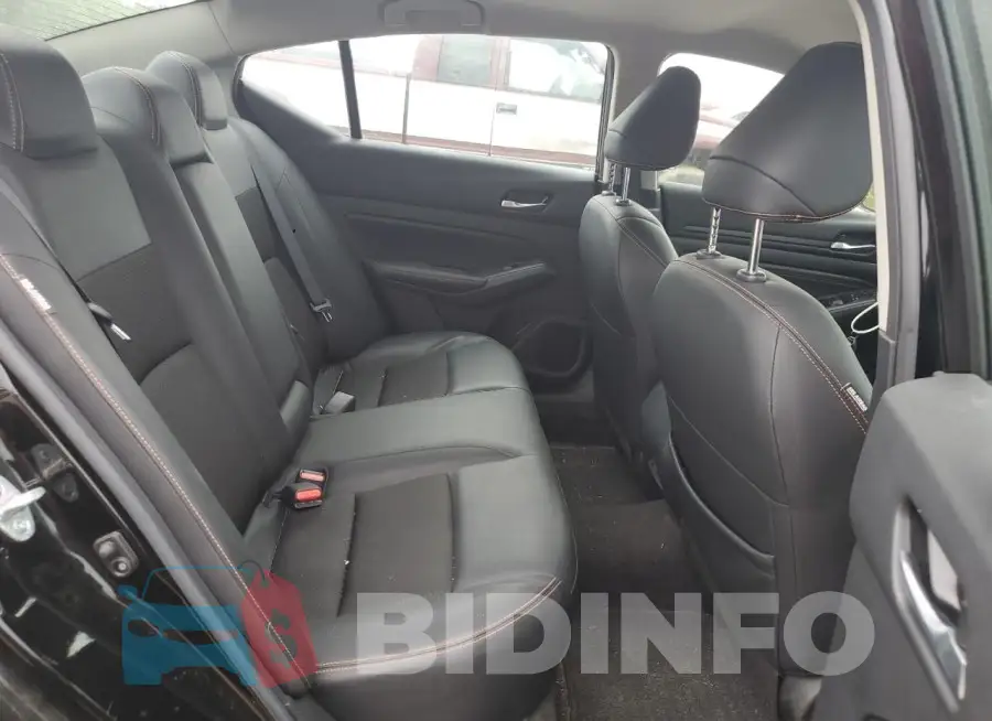 1N4BL4CV1NN350672 Photo# 10