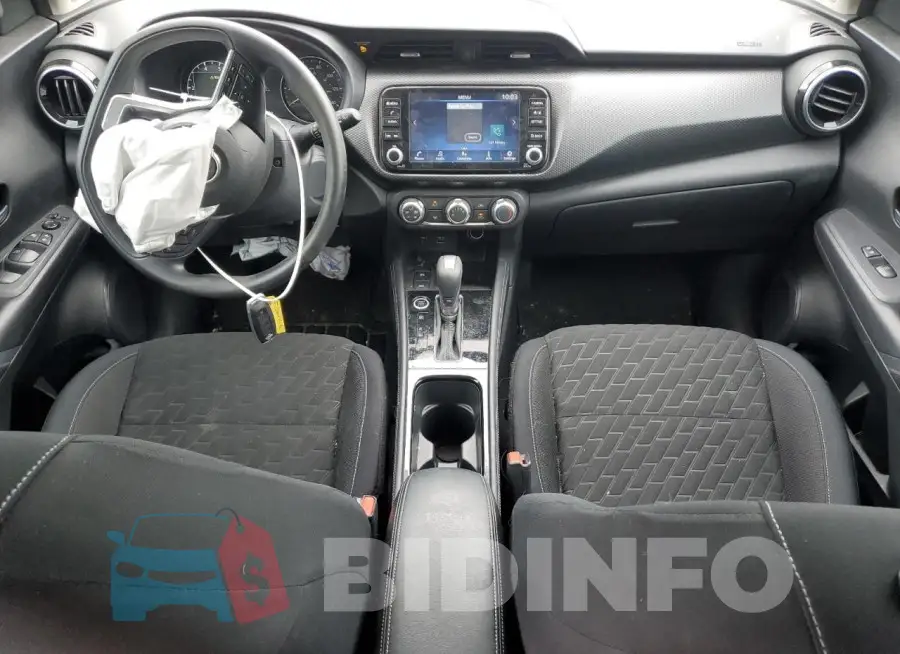 3N1CP5CV0PL504805 Photo# 8