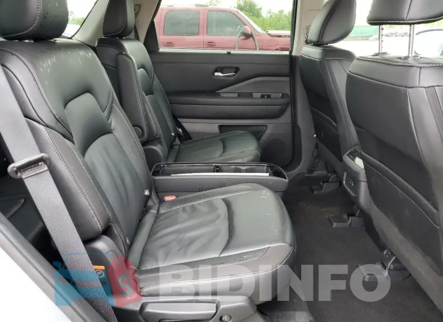 5N1DR3CDXPC262782 Photo# 11