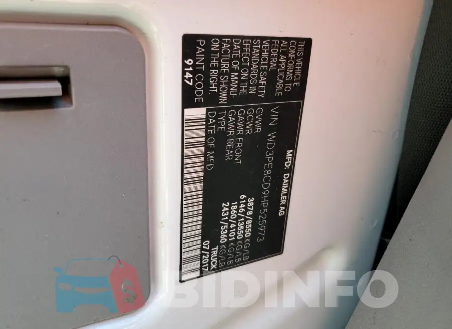 WD3PE8CD9HP525973 Photo# 13