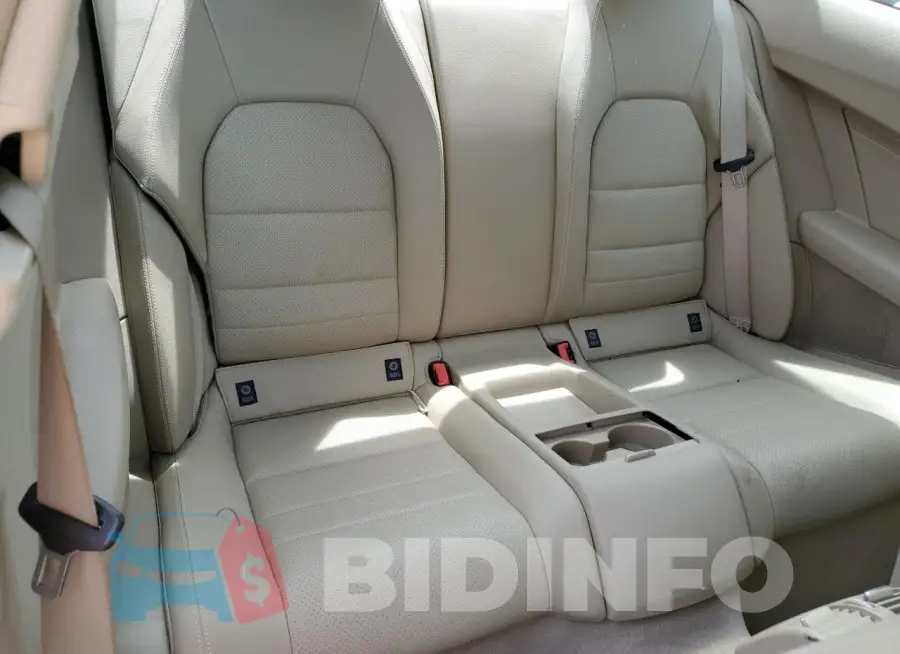 WDDGJ4HB9FG349947 Photo# 10
