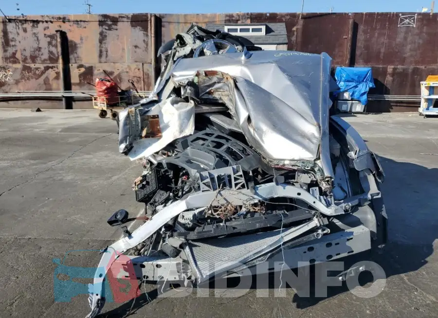 2C3CDXCT3FH857423 Photo# 5