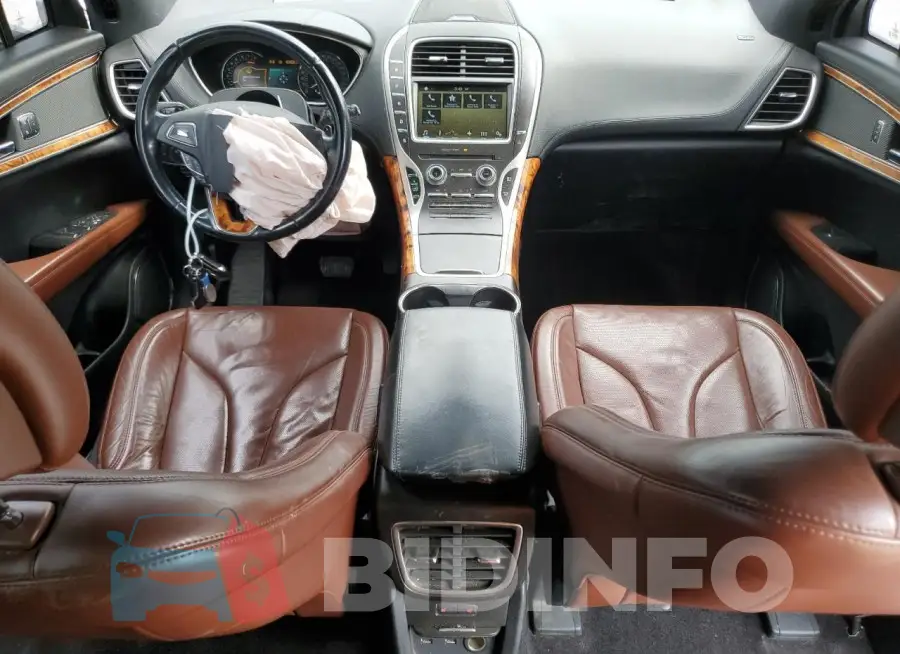 2LMTJ8LR2GBL68238 Photo# 8